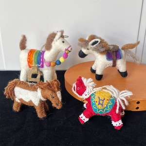 Figurine de poney en feutre super mignonne et populaire pour pendentif, sac, <span class=keywords><strong>porte</strong></span>-clés - Product Image 2