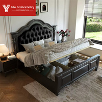 Lit en bois massif de style américain, lit double en acajou de style rétro, lit capitonné en cuir noir français pour chambre principale