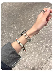 Correa de Resina Transparente Colorida Upro para Apple Watch Ultra, Bandas Elásticas para Reloj Inteligente de 49, 44, 40, 42, 38, 41, 45 y 46 mm - Product Image 4