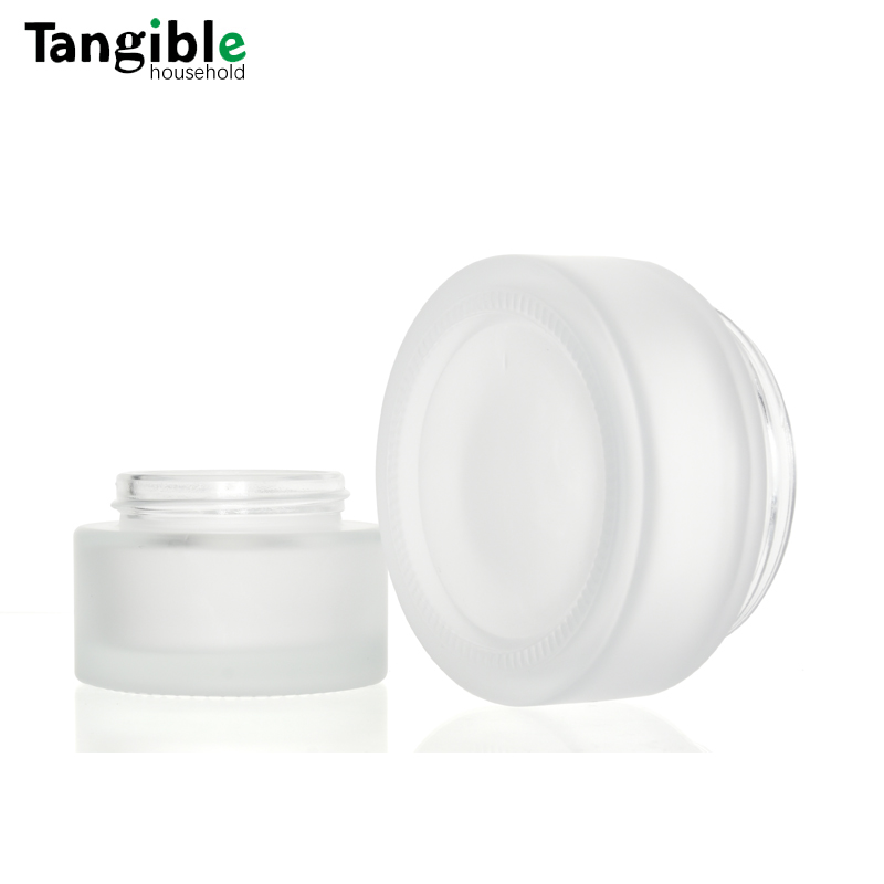 2025 Popular Frosted Glass Cream Jar With Natural Bamboo Lid 30ml Volume for Face Cream Packaging Screw Cap Sealing Type