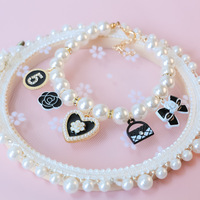 Nouveauté 2026 Collier de luxe de marque pour petit chiot, accessoires pour animaux, collier à breloques pour chat, collier de créateur pour chien