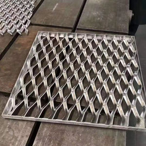Supplier <strong>Galvanized</strong> Steel Expanded Wire Mesh Stainless <strong>Hexagonal</strong> Hole Shape for Fence - Product Image 1