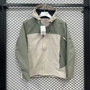 Veste de Pluie Imperméable Imprimée Respirante à Capuche 3L de Haute Qualité, Vente en Gros Direct Usine pour Hommes et Femmes, Idéale pour la Randonnée et les Activités de Plein Air - Product Image 5