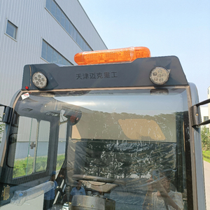 高效电动道路清洁车，配备自动抑尘雾炮，可实现低成本维护 - Product Image 4