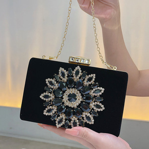 Bolsos de mano de diseño para mujer, con marco metálico, para cena, venta al por mayor, bolsos de noche blancos con cristales. - Product Image 2