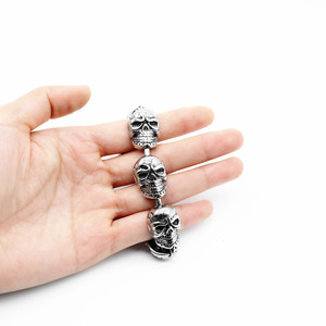 Pulsera de esqueleto yunique para hombre, joyería de moda con diseño geométrico de acero de titanio - Product Image 4