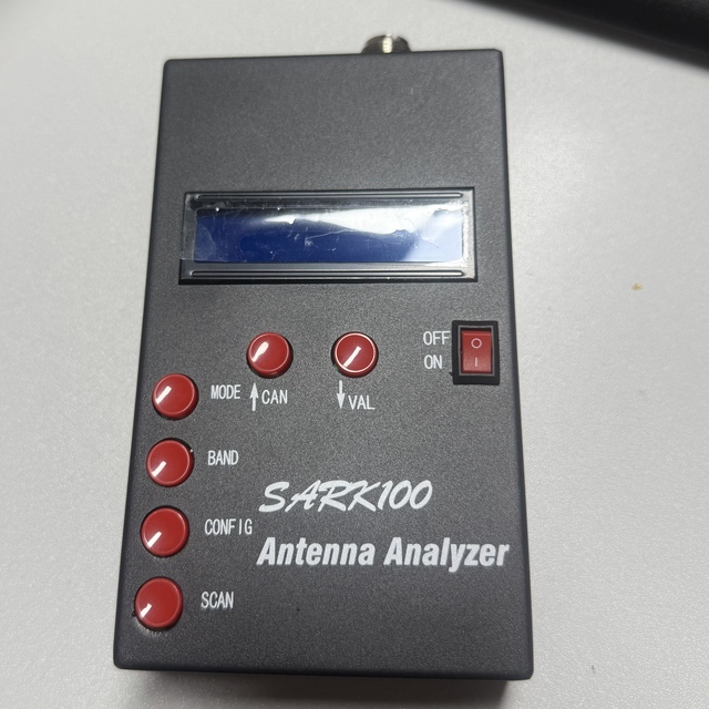 SARK100 Shortwave Radio Station Antenna Analyzer Standing Wave Meter Power Meter for RF Antennas 1-60MHz Frequency Range