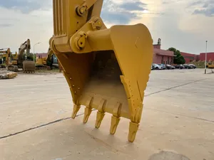 Excavadora hidráulica Premium 355 para excavaciones, equipo de perforación para construcción a gran escala, minería y desarrollo de sitios. - Product Image 2