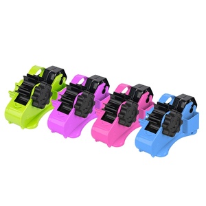 Dispensador <span class=keywords><strong>de</strong></span> cinta semiautomático con soporte para bolígrafo, cortador <span class=keywords><strong>de</strong></span> cinta multifuncional para el hogar, oficina y escuela - Product Image 2