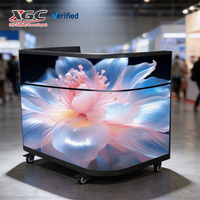 Comptoir de présentation de luxe pour le commerce de détail, écran LED incurvé P2 HD, HDR10+, angle de vision de 160°, anti-reflet, design incurvé élégant, garantie de 2 ans