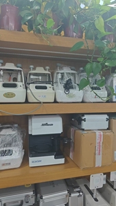 Equipo de Laboratorio Óptico de Segunda Mano, Autorrefractómetro, Máquina de Biselado de Lentes, Precio con Descuento, Instrumentos de Optometría Usados - Product Image 4