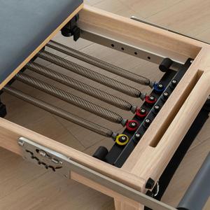 Jereathy Estera de Pilates Multiusos Ajustable con Resortes Metálicos Duraderos, Nueva, Plegable, Portátil, de Roble, para Equilibrio Corporal en Casa y Estudio - Product Image 5