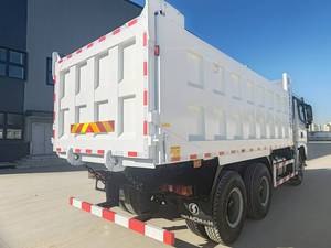 Camion tracteur haute performance et robuste avec moteur Euro V de 375 ch à 430 ch, puissance élevée, adapté au transport longue distance - Product Image 4
