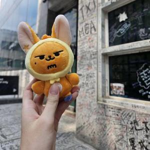Llavero de Peluche Suave con Forma 3D de Dibujos Animados de KPOP TXT PPULBATU - Product Image 4