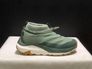 รองเท้าวิ่งคุณภาพสูงแบรนด์ดัง <span class=keywords><strong>ราคา</strong></span>โรงงาน รุ่น OK 2 FROST MOC GTX รองเท้าผ้าฝ้ายใส่สบาย รองเท้าวิ่งลำลองสีขาว - Product Image 3