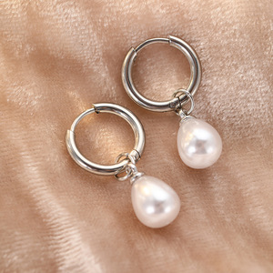 Boucles d'oreilles pendantes élégantes et luxueuses en perles, simples et tendance pour femmes, bijoux en gros pour usage quotidien – Vente chaude - Product Image 3