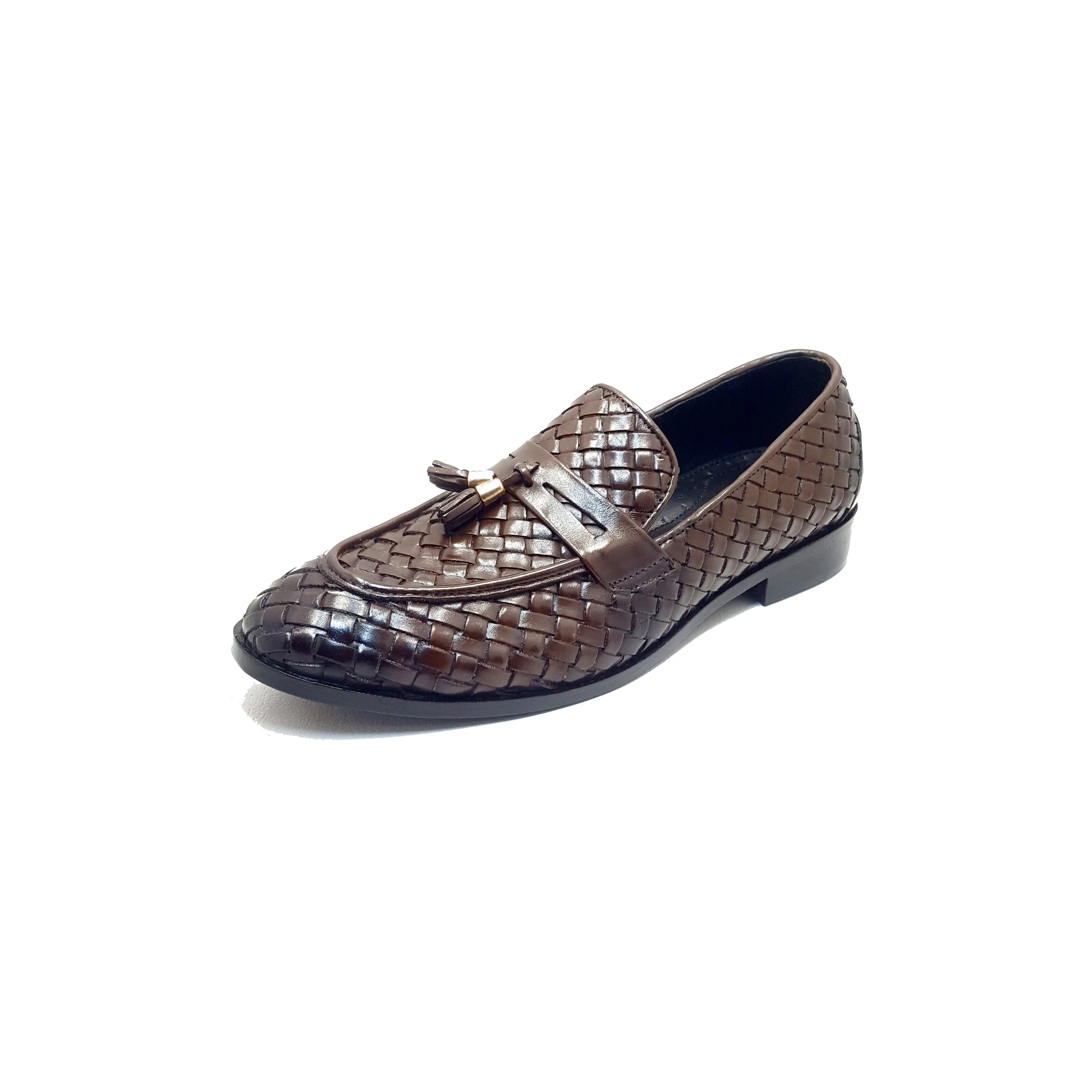 Zapatos planos de cuero con hebilla de metal para hombre, calzado de alta calidad, precio asequible