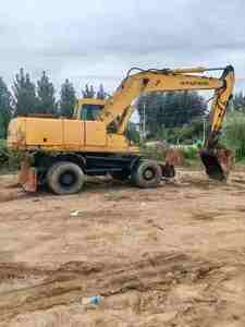 Moderne <span class=keywords><strong>Hyundai</strong></span> 210W5 wielgraafmachine, model 2015, 1,38m³ bakcapaciteit, medium, multifunctioneel, 20800kg bedrijfsgewicht, China - Product Image 2