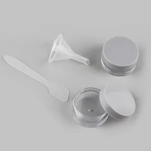 Mini boîtes personnalisables pot cosmétique pour la commodité de voyage bouteille en plastique pour crème d'oeil utilisant