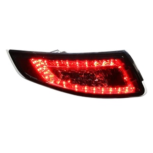 Feux arrière LED 2005-2009, clignotants de freinage, feux de recul 997.1, état neuf, lentille rouge, tension 12V pour 911 997 - Product Image 1
