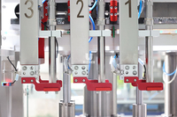 Ligne de remplissage automatique d'huile lubrifiante 1-20L, machine de remplissage de liquides pour l'huile comestible, l'huile d'olive et l'huile moteur