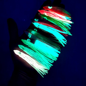 Lot de 5 leurres de pêche à la traîne en forme de jupe de pieuvre, phosphorescents aux UV, 5cm, 9cm, 12cm, 12 couleurs, pour la pêche en mer depuis bateau, vente en gros usine - Product Image 3
