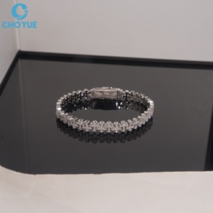 Collar de Plata S925 con Cruz Clásica Estilo Hip Hop, Certificado por GRA, con Incrustaciones de Moissanita VVS, para Hombre y Mujer, Joyería al por Mayor - Product Image 3