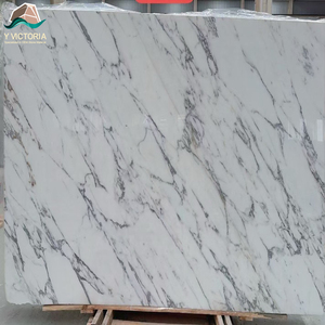 Losa de mármol blanco premium con elegantes vetas grises, acabado pulido para decoración de paredes y pisos en proyectos de hoteles y villas. - Product Image 1