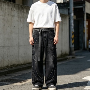 Pantalon cargo en jean délavé style streetwear hip-hop personnalisé, imprimé sérigraphié, multi-poches, patchwork vintage, coupe ample pour homme - Product Image 3