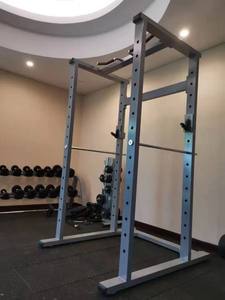 Professionele Aangepaste Commerciële Veiligheid Gym Rack Squat Multi-Functionele Power Rack Half Squat Rack Power Cage Fitness Apparatuur - Product Image 3