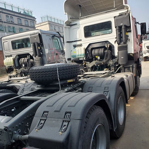 Camión Tractor Diésel Sinotruk Howo 6x4 de 10 Ruedas, 380-430HP, Volante a la Izquierda, con Cámara Trasera, Nuevo, Disponible en Stock, Directo de Fábrica - Product Image 2