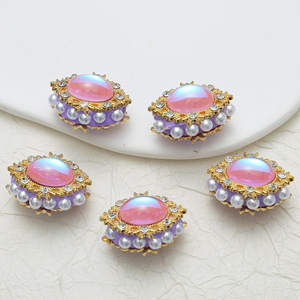 Botones de aleación con perlas y diamantes de imitación, pequeños y redondos, accesorios de joyería de moda para decoración de ropa, invierno 2024 - Product Image 3