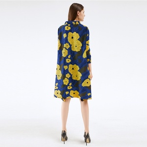 Nouvelle Collection 2025 – Livraison Rapide – Robe Plissée Miyake Grande Taille 2021 à Boutons Imprimée Ample et Fluide pour l'Été - Product Image 6