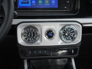 רכב חשמלי סגור לחלוטין בעל ארבעה גלגלים, 3500W, מהירות גבוהה, אנרגיה חדשה, למבוגרים, למכירה, דגם G Class Promote 2026 - Product Image 4