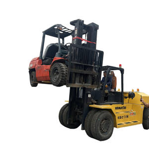 Used Komatsu FD160 Diesel Forklift-Hydraulic <b>Side</b> Shifter Solid Tire Secondhand From Japan - Product Image 1