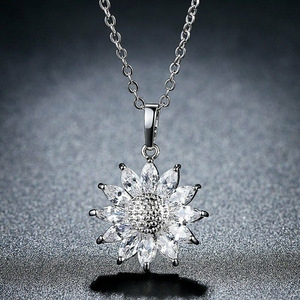 Collar con colgante de girasol para mujer, accesorios de cadena larga para uso diario a la moda - Product Image 6