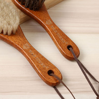 Peigne rétro en bambou pour coiffure, avec poignée ergonomique et coussin d'air intégré, idéal pour les cheveux huilés