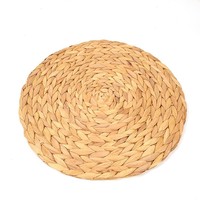 Fabricant de tapis en herbe de style japonais, dessous-de-plat circulaire isolant tissé à la main en paille vietnamienne