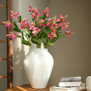 Arrangement floral artificiel Yihua en soie rose et violette pour la décoration de la maison, vase moderne pour le salon - Product Image 1
