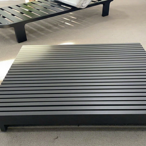 Mesa de Centro Moderna Minimalista de Aleación de Aluminio para Exteriores, Diseño Cuadrado Resistente, Resistente a los Rayos UV, Impermeable y Ligera para Uso en Patio - Product Image 1