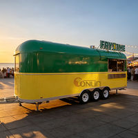 Camion de restauration en acier inoxydable avec friteuse et réfrigérateur à vendre
