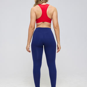 Leggings de sport pour femmes à taille haute personnalisés, leggings de sport en nylon et élasthanne pour femmes, leggings de sport pour la salle de sport, logo imprimé en silicone pour femmes - Product Image 2