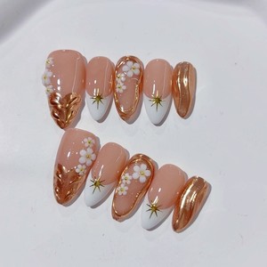 Faux ongles artificiels en ABS de luxe, design floral 3D fait main, pose facile, couverture complète, pour femmes, usage professionnel en salon de manucure - Product Image 1