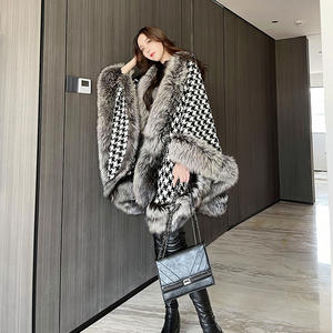 Écharpe en fausse fourrure de <span class=keywords><strong>renard</strong></span> pour femme, châle <span class=keywords><strong>à</strong></span> carreaux, cape longue, col tendance, poncho chaud d'hiver - Product Image 3