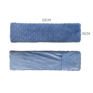 Kundenspezifisches Kräuter-Aroma-Therapie-Wärmekissen mit Weizenfüllung für Nacken und Schultern – Mikrowellen-geeignet - Product Image 2