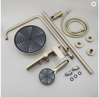 Système de douche de salle de bain 3 sorties en laiton, finition or brossé, avec pommeau de pluie, douchette à main, mitigeur monocommande, finition chromée, jet de pluie et sortie inférieure