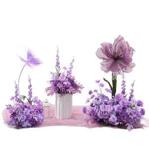 ซุ้มดอกไม้แต่งงานสีเขียว ประดับผนังด้วยดอกไม้ผ้าไหมสีม่วง สำหรับพิธีแต่งงาน - Product Image 5