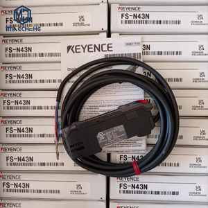 Capteur à fibre optique numérique KEYENCE FS-N43N, série FS-N40, amplificateur à fibre optique, type de câble, unité principale NPN FS N43N - Product Image 1