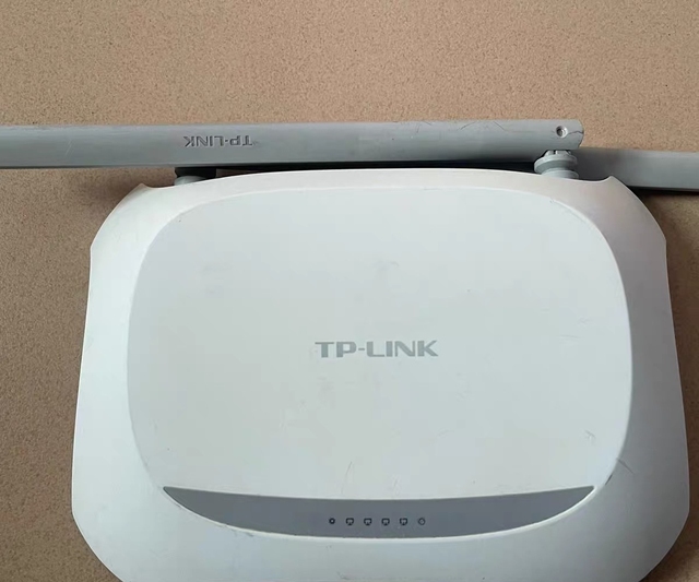 ZZ TP-LINK TL-WR842N 300Mbps Wireless WiFi4 Router 2.4G Home Router