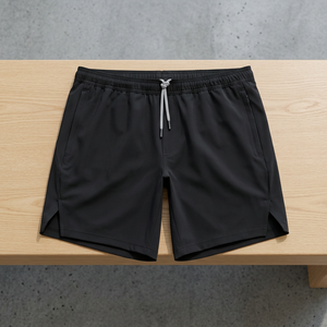 Shorts de sport athlétiques pour hommes OEM/ODM en tissu peigné uni, longueur 7 pouces, pour entraînement et course, séchage rapide, respirant, avec cordon de serrage, noir - Product Image 3